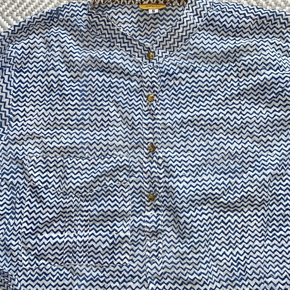 Roller Rabbit zig zag tunic. Size s - Picture 2 of 3